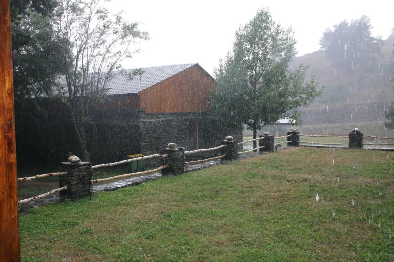 Hotel Complex Nabadi Omalo Dış mekan fotoğraf